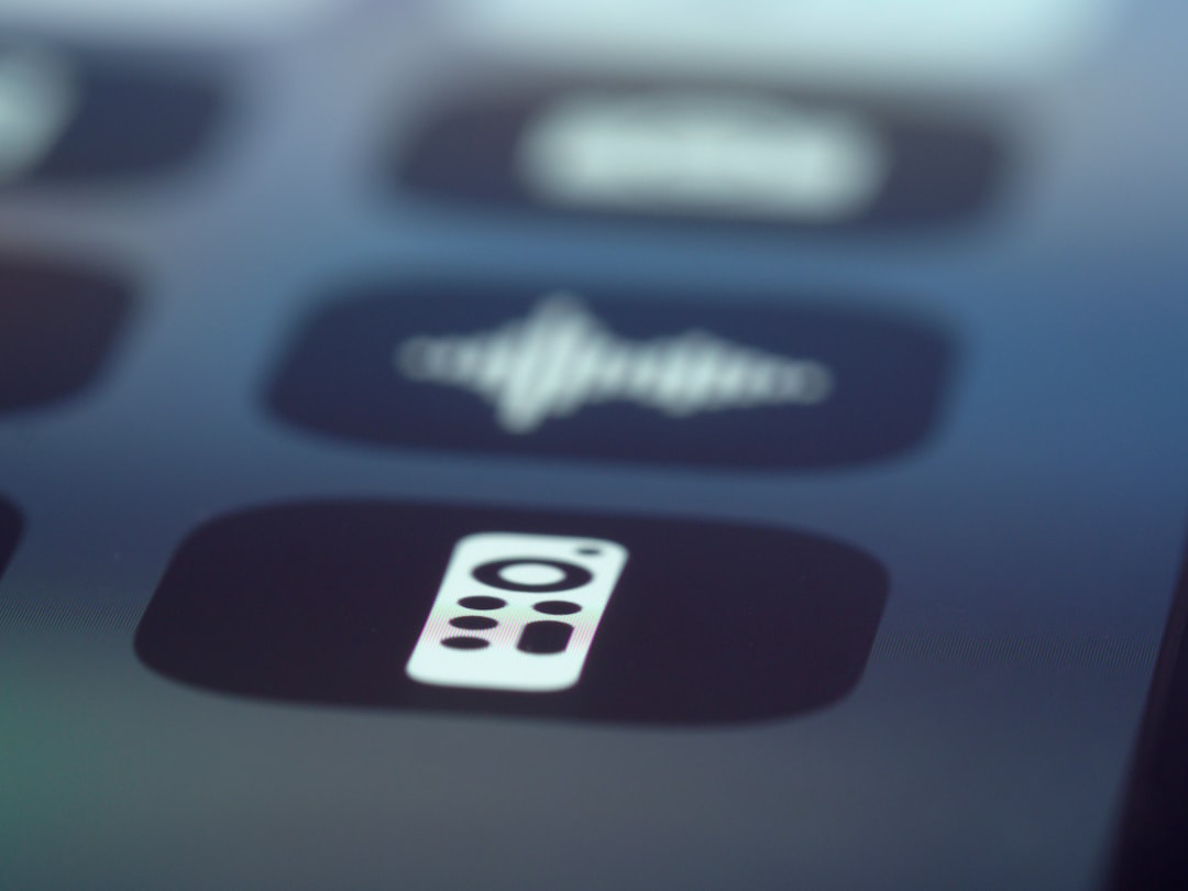 iphone, iphone x, ios, home screen, close up, pixels, retina, smartphone, icon, ios 14, icon, screen, phone, app, apps, bokeh, close focus, technology,